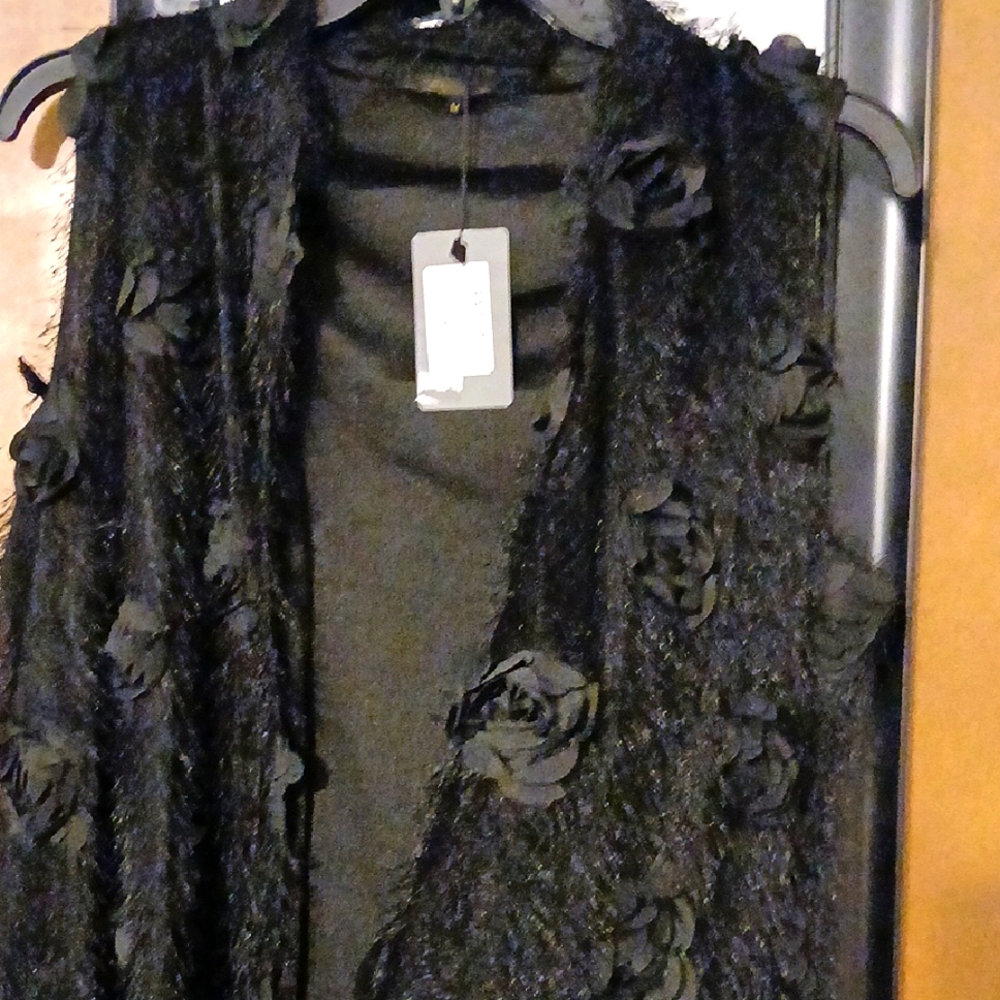 Radzoli Black Textured Fuzzy Rose Whimsigoth Fairycore Duster Vest M Nwt